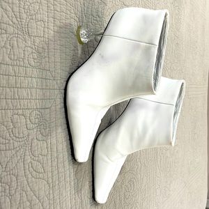COPY - CELINE Facetted Crystal Heel Boots White Booties 38